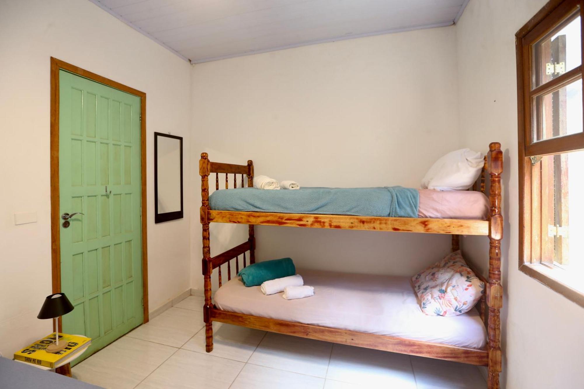 Casa Matatiso - Quartos Em Casa Compartilhada Na Ilha Grande Экстерьер фото
