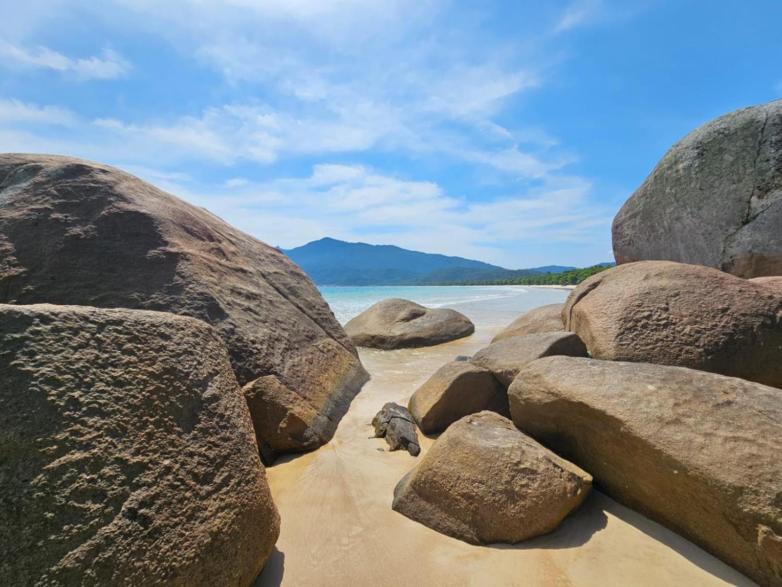 Casa Matatiso - Quartos Em Casa Compartilhada Na Ilha Grande Экстерьер фото