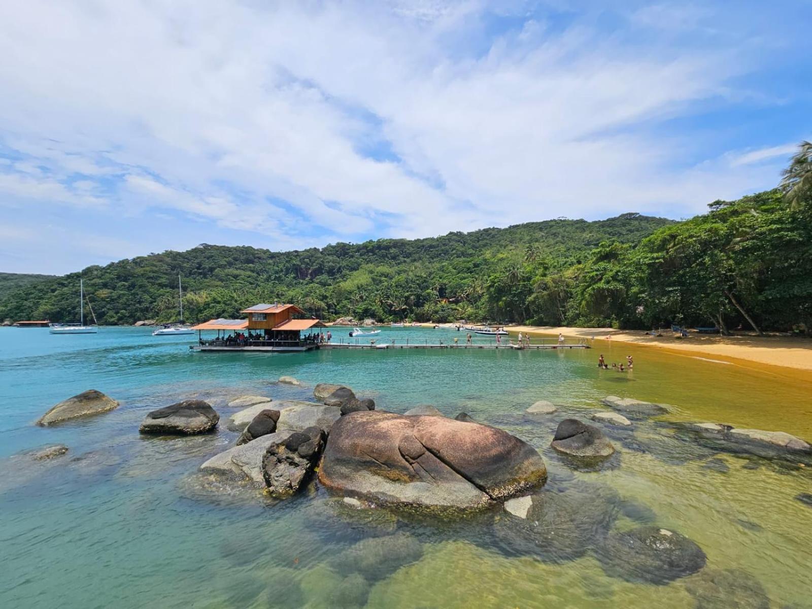 Casa Matatiso - Quartos Em Casa Compartilhada Na Ilha Grande Экстерьер фото